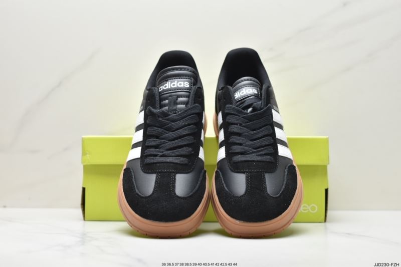 Adidas Sneakers